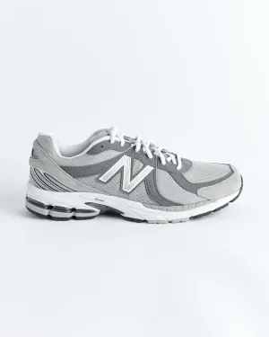 CDG x NB MR 860v2 in Grey/Grey