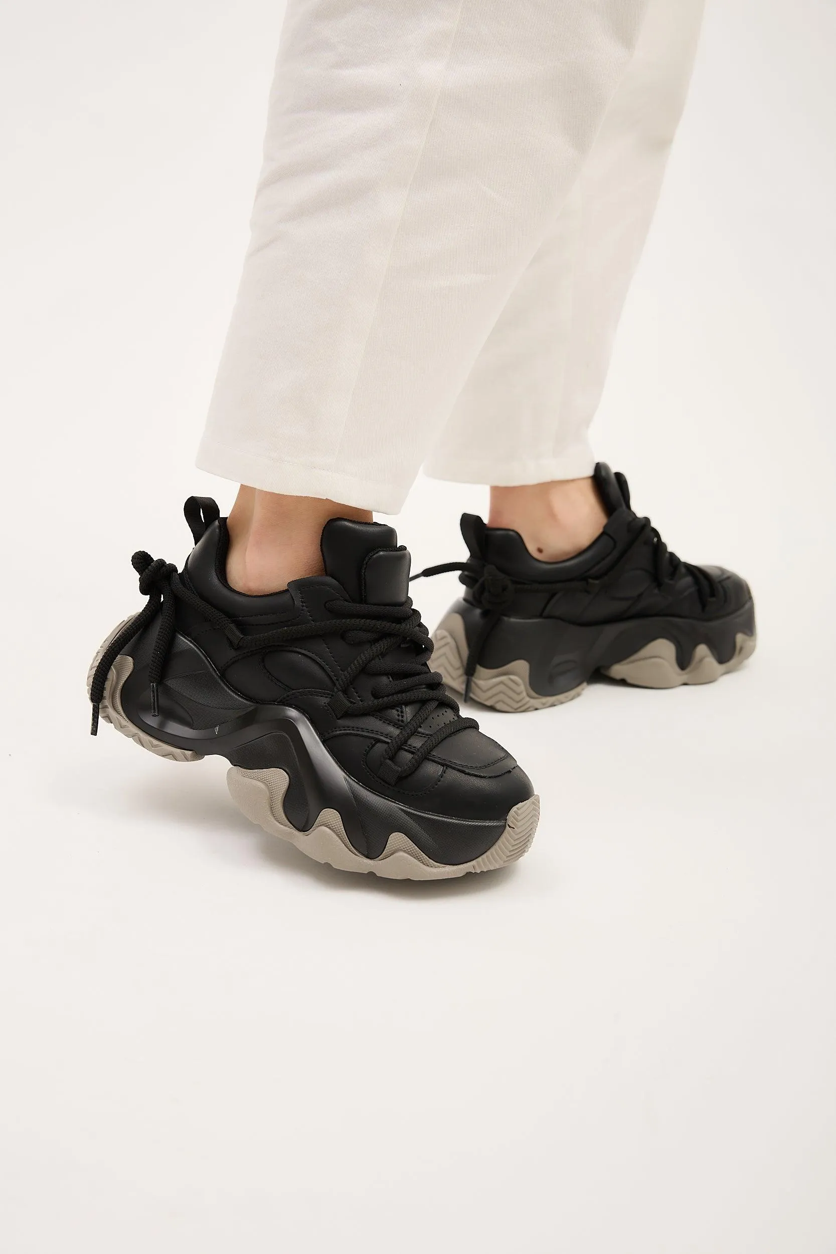 Crush Black
