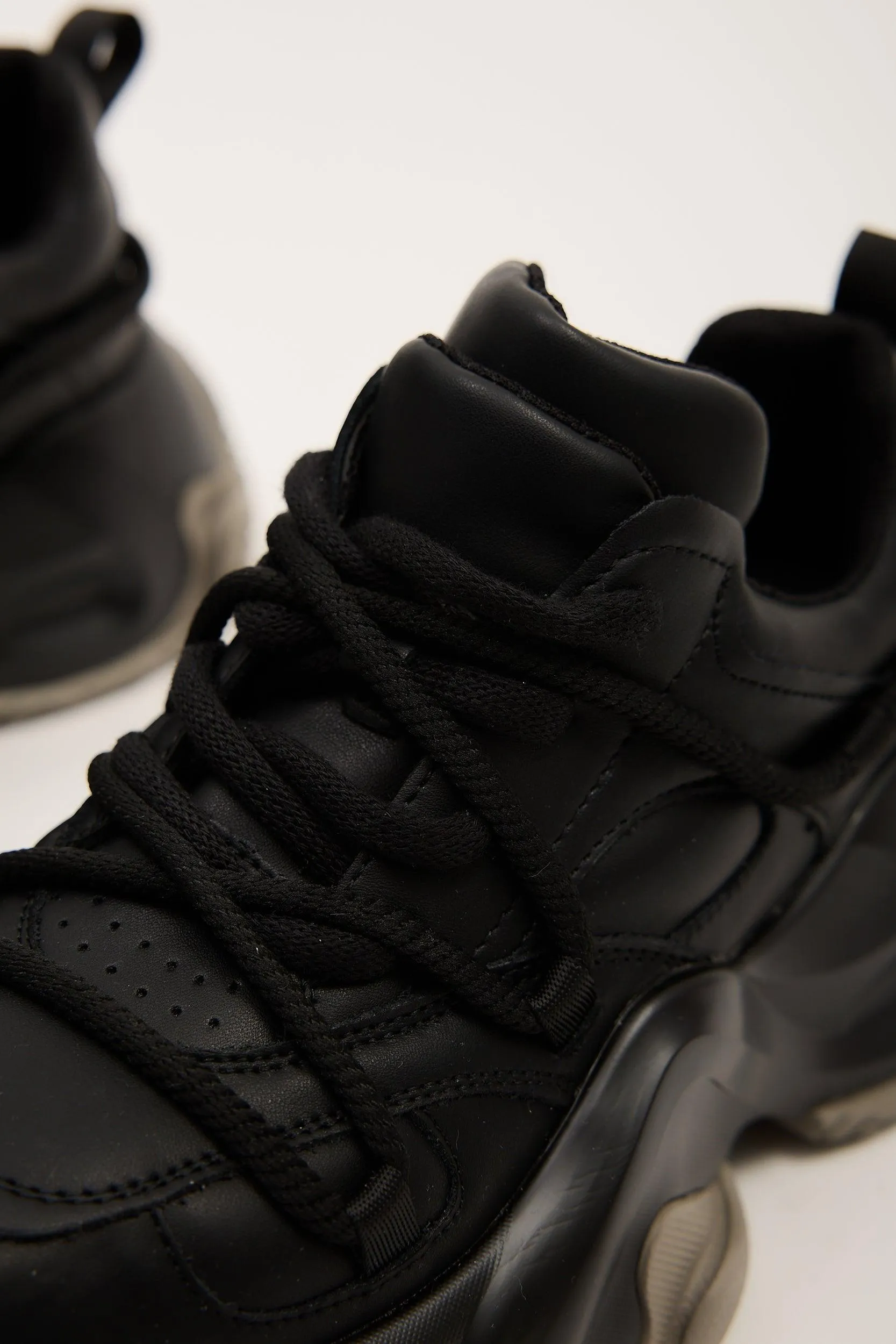 Crush Black