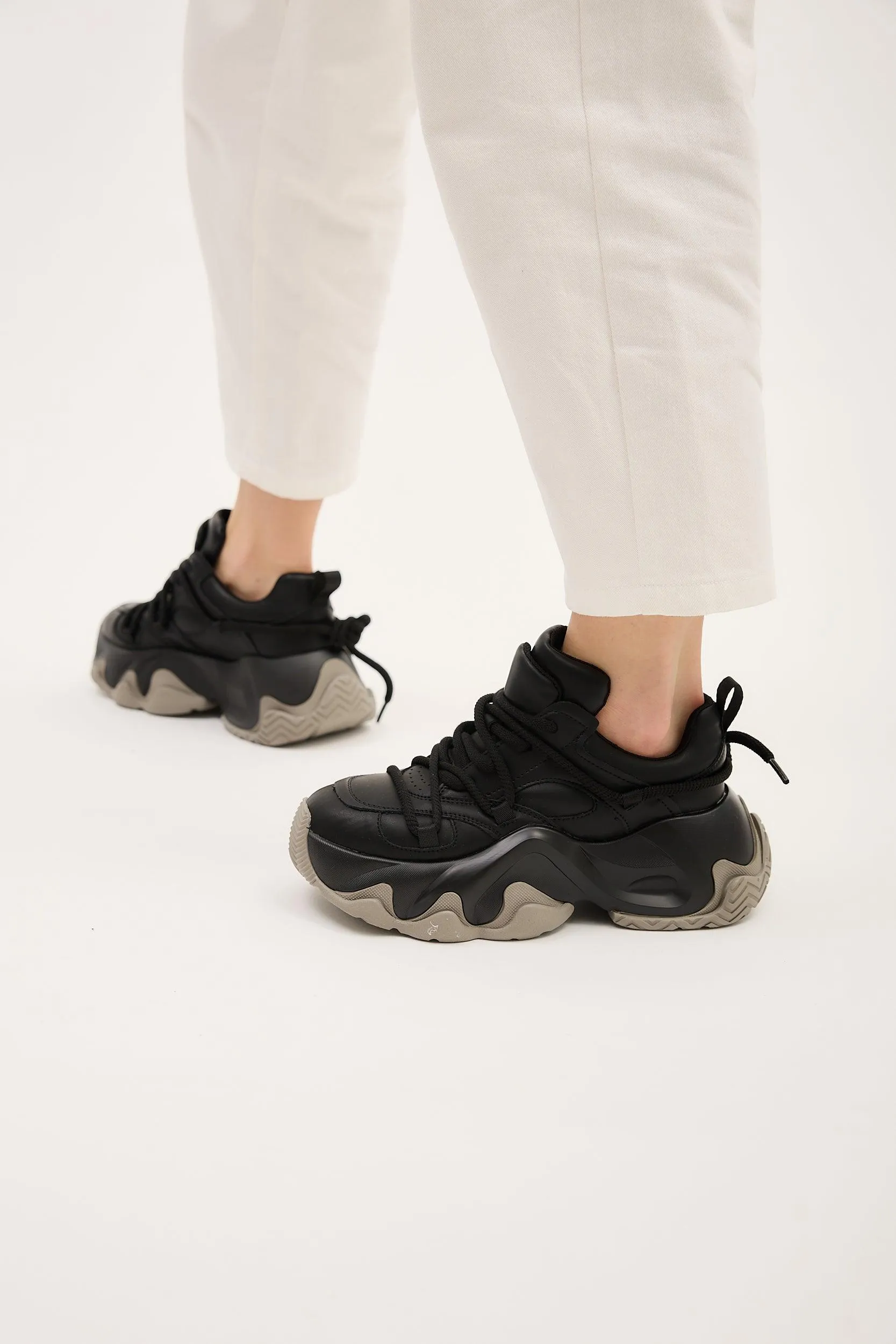 Crush Black
