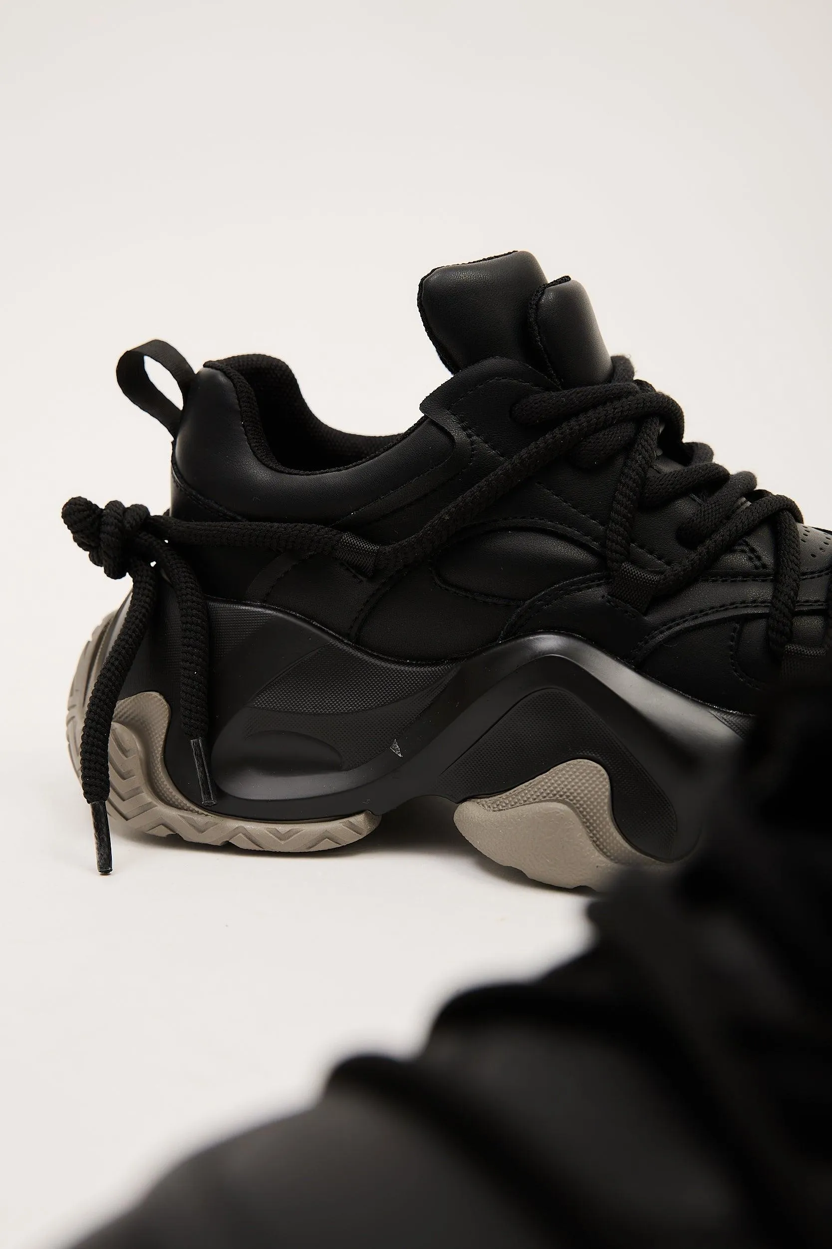 Crush Black