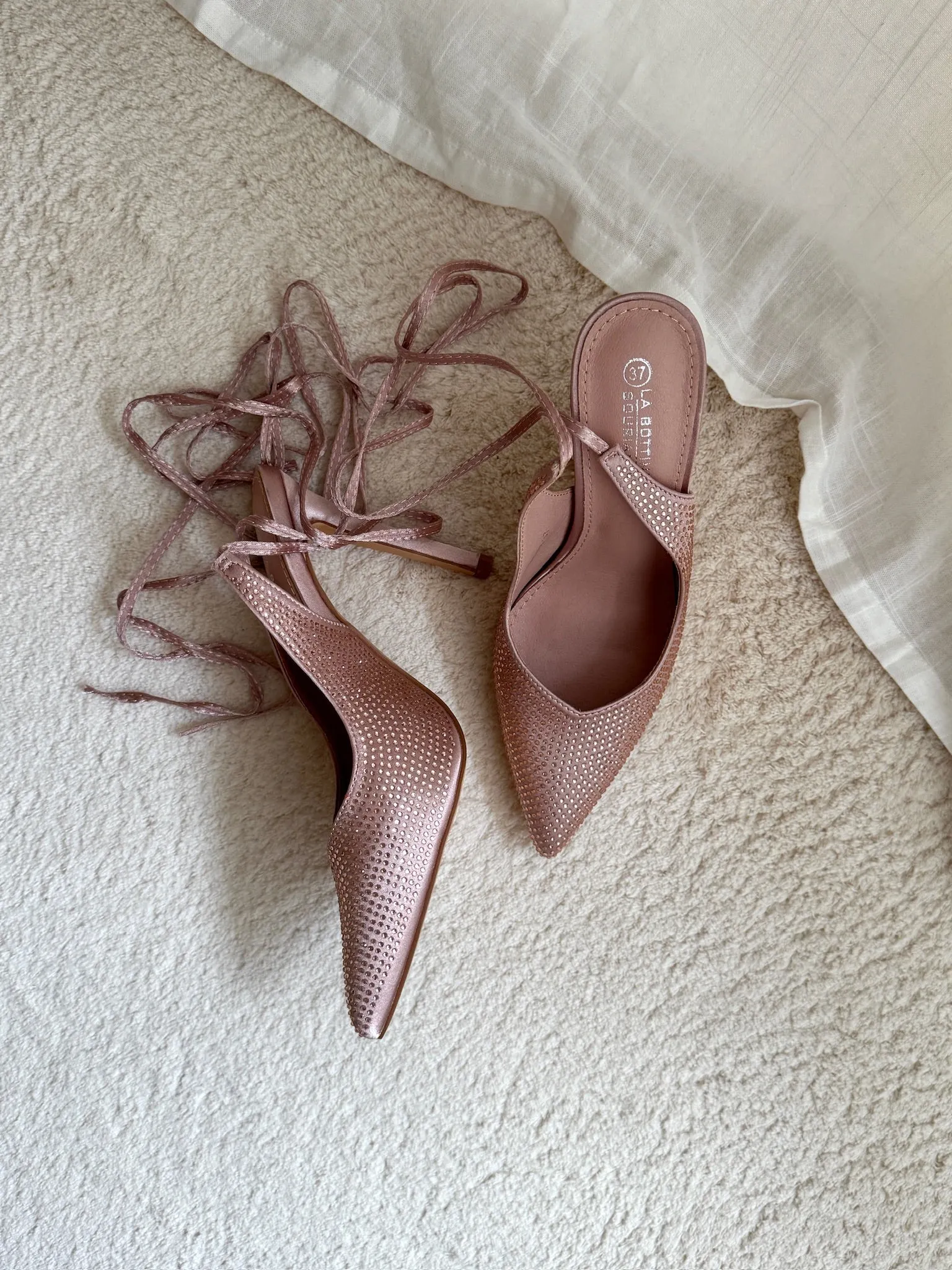 Lora Rhinestone Pumps - Light Pink