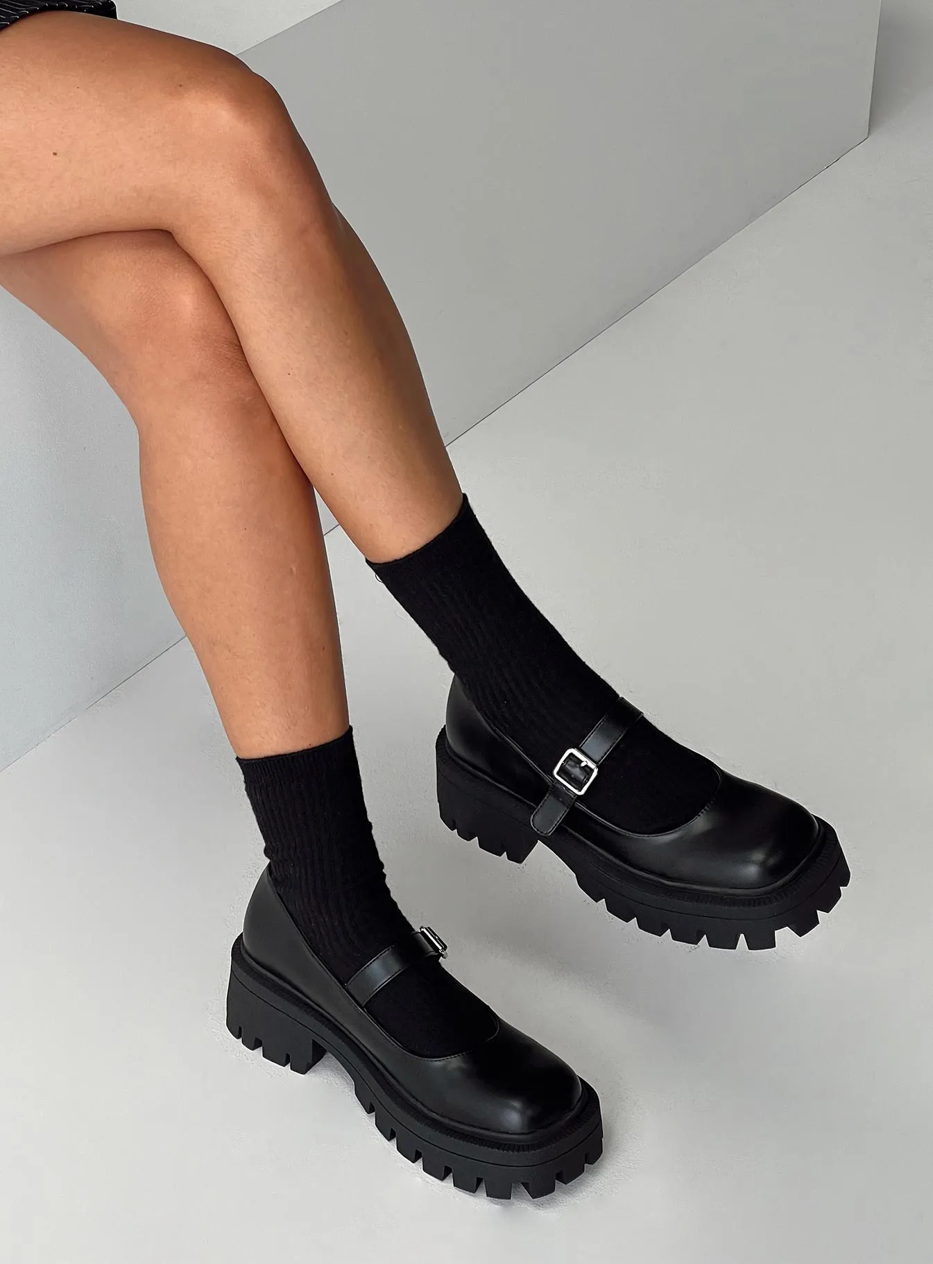 Reed Flats Matte Black