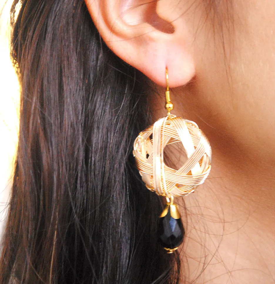 Weaved Mesh Earrings